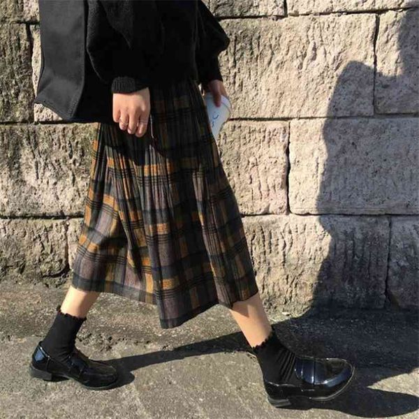 autumn & winter arrival korean style plaid printed woolen skirt mid length a-line pleated 210527, Black
autumn & winter arrival korean style plaid printed woolen skirt mid length a-line pleated 210527, Black