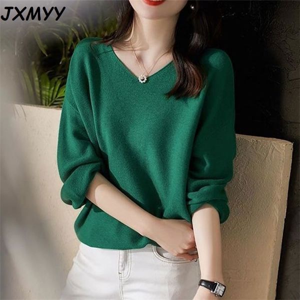 autumn and winter v-neck knitted woolen sweater with women's nine-point sleeve short knit bottoming shirt 210510, White;black
autumn and winter v-neck knitted woolen sweater with women's nine-point sleeve short knit bottoming shirt 210510, White;black