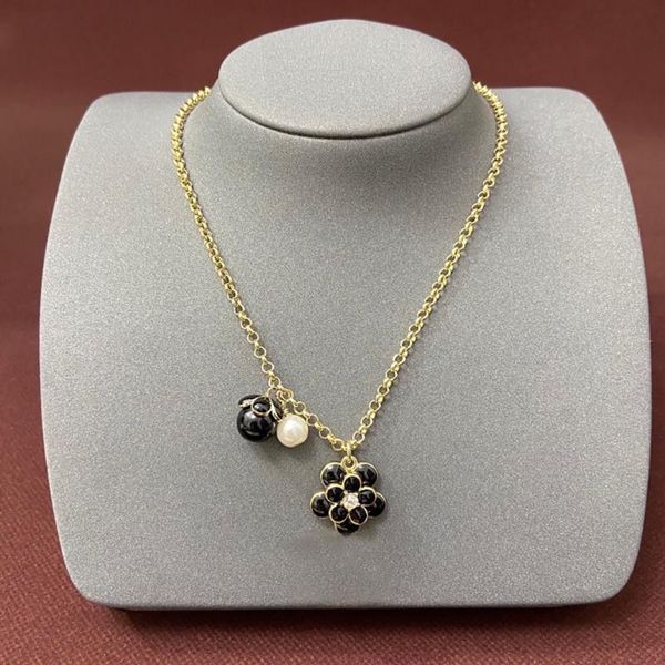 chains brand fashion jewelry for women gold plated skull party pearl camellia necklace pendant vintage color design, Silver
chains brand fashion jewelry for women gold plated skull party pearl camellia necklace pendant vintage color design, Silver