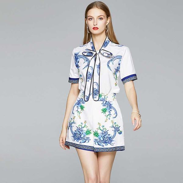 summer fashion suits women's short sleeve bow shirt and vintage high waist pocket shorts floral printed two pieces set 210529, White
summer fashion suits women's short sleeve bow shirt and vintage high waist pocket shorts floral printed two pieces set 210529, White