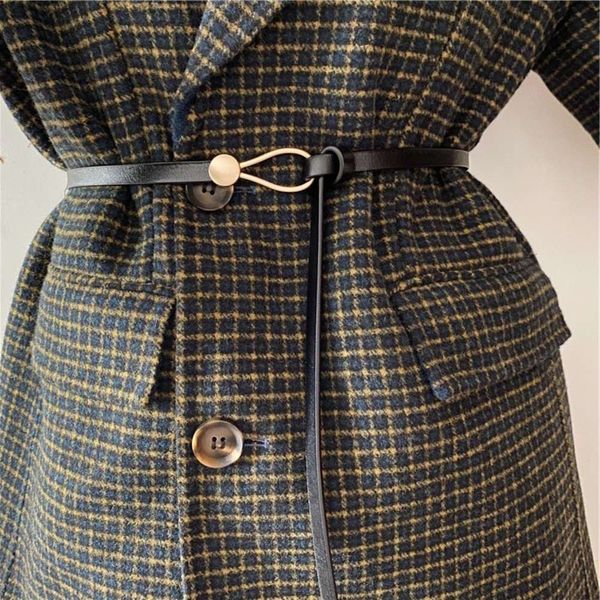 belt autumn winter with sweater, overcoat, thin belt, women's knot, fashionable and versatile decoration, waist skirt, leather belt, Black;brown
belt autumn winter with sweater, overcoat, thin belt, women's knot, fashionable and versatile decoration, waist skirt, leather belt, Black;brown