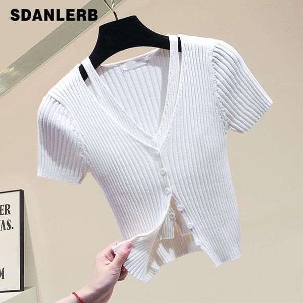 summer v-neck short knitted shirt fake two-piece knitwear pure cotton sleeve loose t-shirt women's 2021 crop top, White
summer v-neck short knitted shirt fake two-piece knitwear pure cotton sleeve loose t-shirt women's 2021 crop top, White