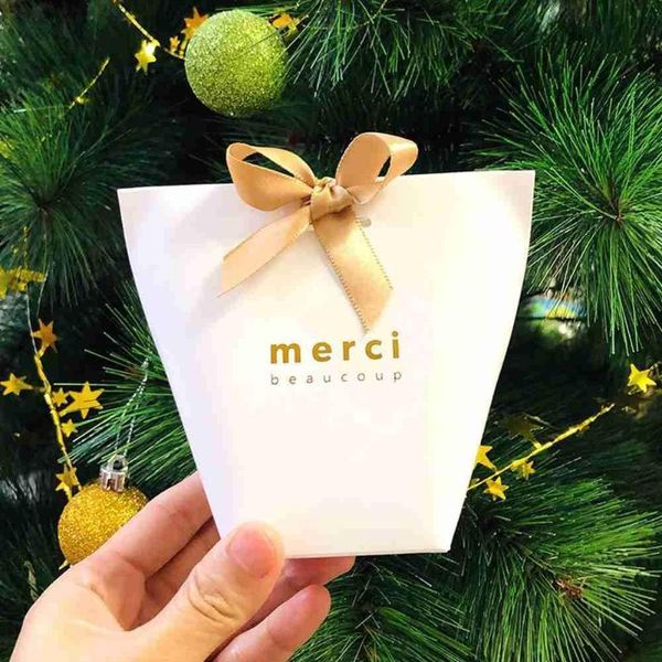 gift wrap 5pcs upscale black white bronzing candy box french thank you birthday party diy wedding favor package
gift wrap 5pcs upscale black white bronzing candy box french thank you birthday party diy wedding favor package