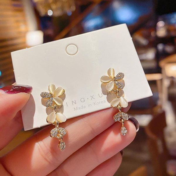 dangle & chandelier fashion exquisite rhinestones imitation opal flower earrings temperament korean sweet girl women jewelry accessories, Silver
dangle & chandelier fashion exquisite rhinestones imitation opal flower earrings temperament korean sweet girl women jewelry accessories, Silver