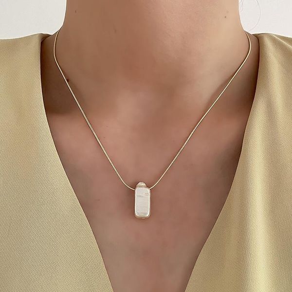 chokers srcoi chic square irregular freshwater pearl necklace pendant geometric rectangle snake chain clavicle, Golden;silver
chokers srcoi chic square irregular freshwater pearl necklace pendant geometric rectangle snake chain clavicle, Golden;silver