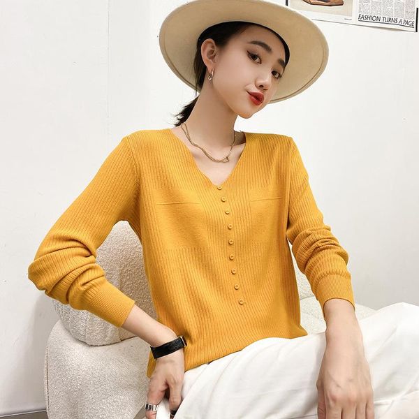 women's sweaters 2021 autumn/winter dark button with small fragrance wind thin v-neck knit bottom sweater women, White;black
women's sweaters 2021 autumn/winter dark button with small fragrance wind thin v-neck knit bottom sweater women, White;black