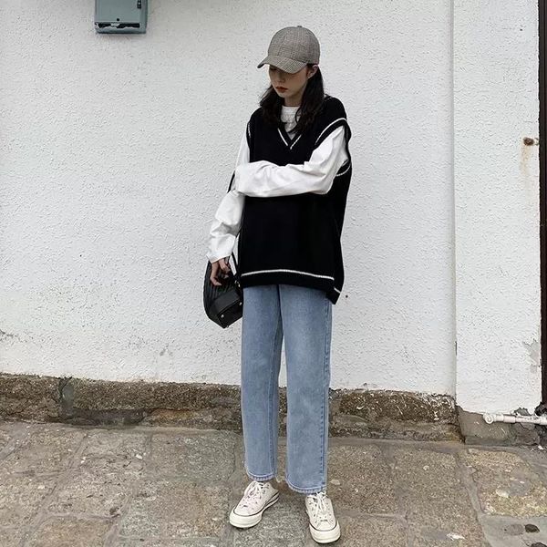 women's vests women vest simple all-match patchwork korean style v-neck knitted sweater leisure student sleeveless female vintage, Black;white
women's vests women vest simple all-match patchwork korean style v-neck knitted sweater leisure student sleeveless female vintage, Black;white