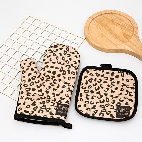 kitchen gloves insulation leopard pattern pad cooking microwave baking bbq oven potholders mitts potholder $ disposable
kitchen gloves insulation leopard pattern pad cooking microwave baking bbq oven potholders mitts potholder $ disposable