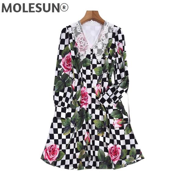 casual dresses runway summer designer women's dress holiday party lace v-neck exquisite floral print black and white grid mini, Black;gray
casual dresses runway summer designer women's dress holiday party lace v-neck exquisite floral print black and white grid mini, Black;gray