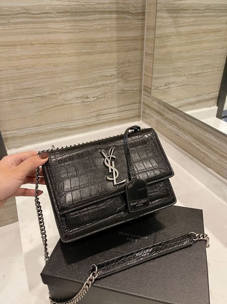 2021 bag party star style luxury shoulder messenger crossbody women hand fashion bags handbags handbag -l1200, Red;black
2021 bag party star style luxury shoulder messenger crossbody women hand fashion bags handbags handbag -l1200, Red;black
