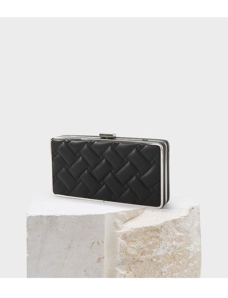 fashion size plaid black pu hand holding dinner bag
fashion size plaid black pu hand holding dinner bag