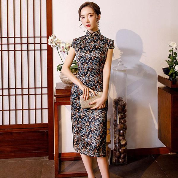 4xl women satin chinese straight dresses slim short sleeve summer mid-length qipao skirt wedding party guest gown ethnic clothing, Red
4xl women satin chinese straight dresses slim short sleeve summer mid-length qipao skirt wedding party guest gown ethnic clothing, Red