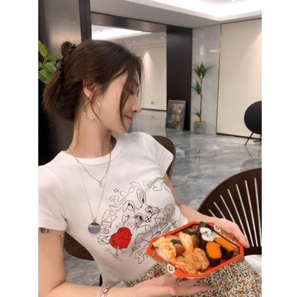women's t-shirt bm style white short sleeve printed for women in spring and summer 2021
women's t-shirt bm style white short sleeve printed for women in spring and summer 2021