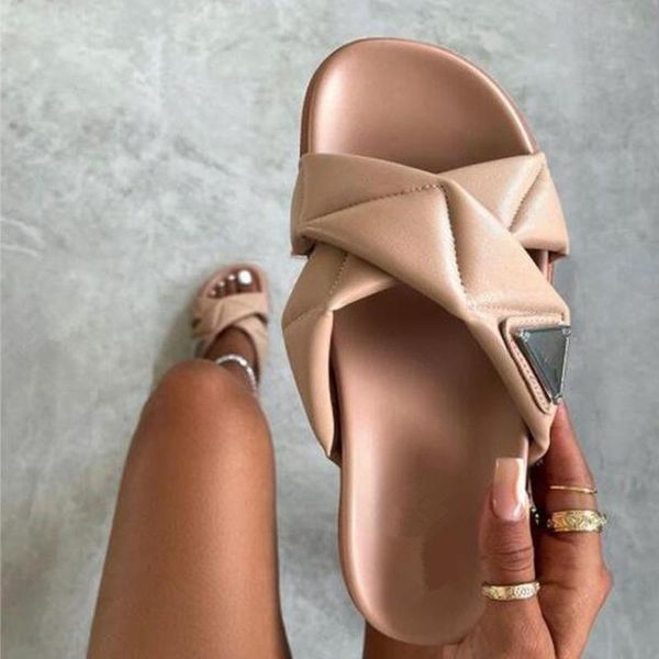 slippers 2021 women shoes ins triangle buckle slides summer thick-soled cross strap sandals and europe outdoor beach slipper, Black
slippers 2021 women shoes ins triangle buckle slides summer thick-soled cross strap sandals and europe outdoor beach slipper, Black