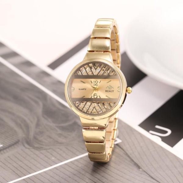 women watch ladies fashion alloy quartz female wristwatches montre femme, Slivery;brown
women watch ladies fashion alloy quartz female wristwatches montre femme, Slivery;brown