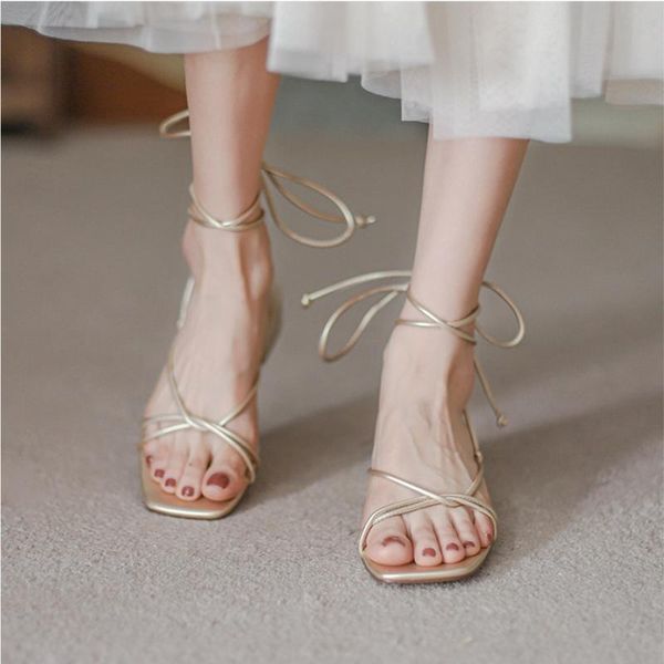 sandals high-quality lace-up women 2021 summer fairy tale style flat-bottomed flat-heeled roman beach shoes, Black
sandals high-quality lace-up women 2021 summer fairy tale style flat-bottomed flat-heeled roman beach shoes, Black