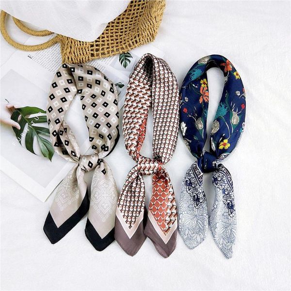 scarves 2021 70*70cm design women silk scarf square neck shawls foulard lady pashmina solid geometric bandana hair band kerchief, Blue;gray
scarves 2021 70*70cm design women silk scarf square neck shawls foulard lady pashmina solid geometric bandana hair band kerchief, Blue;gray
