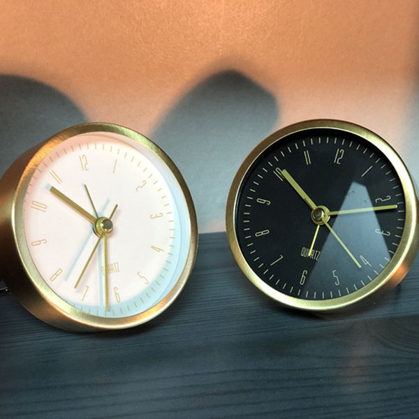 postmodern light luxury simple metal craft art pendulum silent alarm copper dk student bedside clock
postmodern light luxury simple metal craft art pendulum silent alarm copper dk student bedside clock