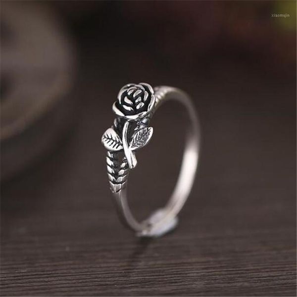 cluster rings retro european and american silver color ring for women simplicity rose flower index finger elegant lady jewelry, Golden;silver
cluster rings retro european and american silver color ring for women simplicity rose flower index finger elegant lady jewelry, Golden;silver