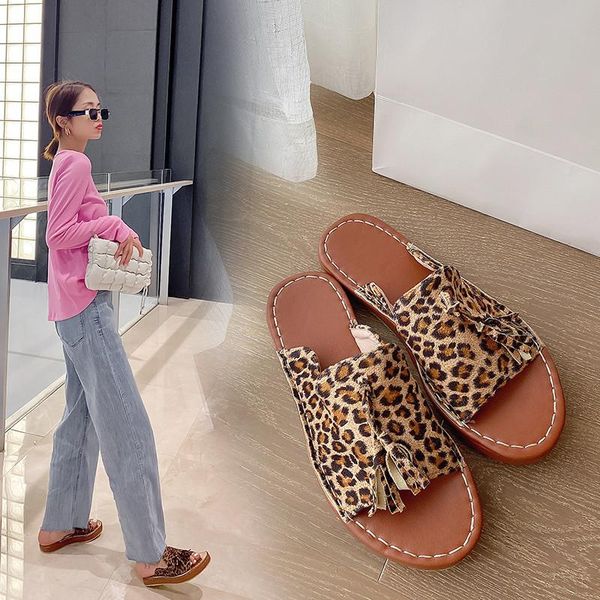 slippers 2021 brand leopard print women slipper plus size 35-41 summer beach slides flip flops outdoor flat, Black
slippers 2021 brand leopard print women slipper plus size 35-41 summer beach slides flip flops outdoor flat, Black