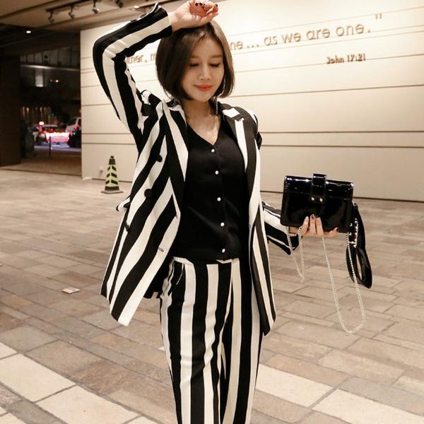women's suits & blazers set female 2021 autumn temperament casual striped suit jacket slim + trousers professional two-piece elegant fa, White;black
women's suits & blazers set female 2021 autumn temperament casual striped suit jacket slim + trousers professional two-piece elegant fa, White;black