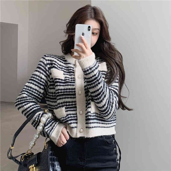 2 colors autumn winter korean style stripe vintage soft knittd cardigans womens button sweaters cardigans womans (r99464) 210423, White;black
2 colors autumn winter korean style stripe vintage soft knittd cardigans womens button sweaters cardigans womans (r99464) 210423, White;black