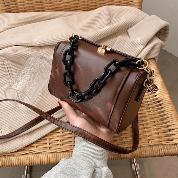 retro pu leather women's bag fashion handbag european and american simple solid color shoulder cross body
retro pu leather women's bag fashion handbag european and american simple solid color shoulder cross body