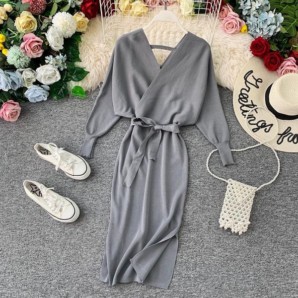casual dresses 2021 v neck split autumn dress winter batwing sleeve knitted bandage sweater midi long party women elegant, Black;gray
casual dresses 2021 v neck split autumn dress winter batwing sleeve knitted bandage sweater midi long party women elegant, Black;gray