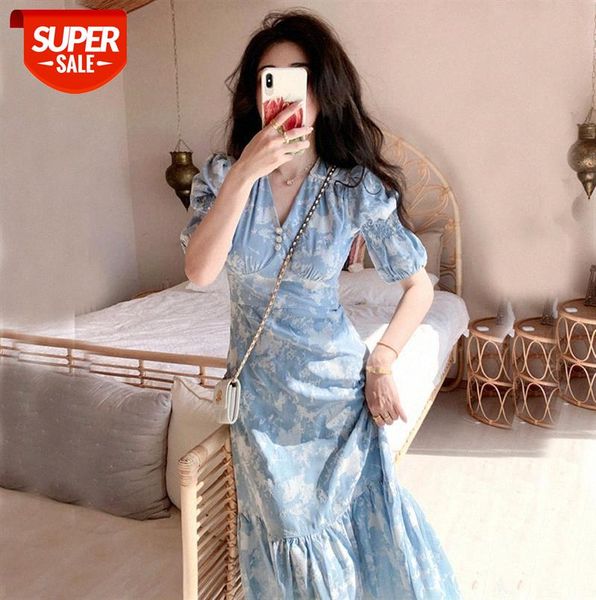 korean version of the white clouds three-dimensional flocking v-neck high waist ruffled print two-color dress #im0l, Black;gray
korean version of the white clouds three-dimensional flocking v-neck high waist ruffled print two-color dress #im0l, Black;gray