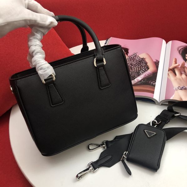 designer shoulder tote bags luxury handbags bag high-quality genuine leather fashion brand 4 different colors with exquisite packaging luxur
designer shoulder tote bags luxury handbags bag high-quality genuine leather fashion brand 4 different colors with exquisite packaging luxur