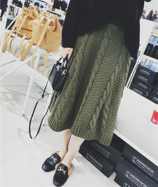 skirts casual twist skirt women woolen thick korean style knit big swing a-line winter solid color long female 2021, Black
skirts casual twist skirt women woolen thick korean style knit big swing a-line winter solid color long female 2021, Black
