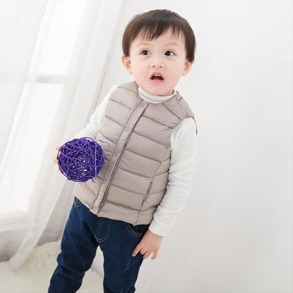 children vests winter ultra light white duck down vest coats boys girls sleeveless jacket kids windproof warm waistcoat, Camo
children vests winter ultra light white duck down vest coats boys girls sleeveless jacket kids windproof warm waistcoat, Camo