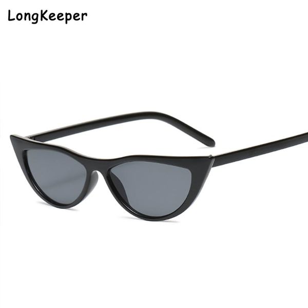 women triangle vintage sunglasses brand designer retro points sun glasses female lady small cat eye driver goggles, White;black
women triangle vintage sunglasses brand designer retro points sun glasses female lady small cat eye driver goggles, White;black