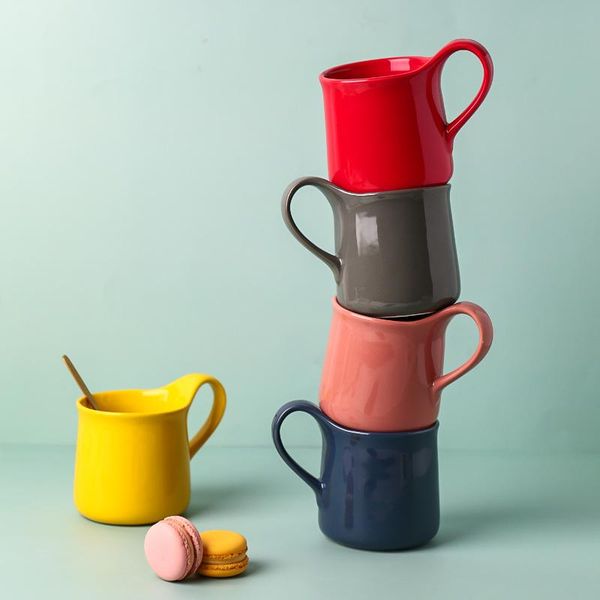 mugs kawashimaya ceramic mug large capacity water cup female family couple tea breakfast coffee
mugs kawashimaya ceramic mug large capacity water cup female family couple tea breakfast coffee