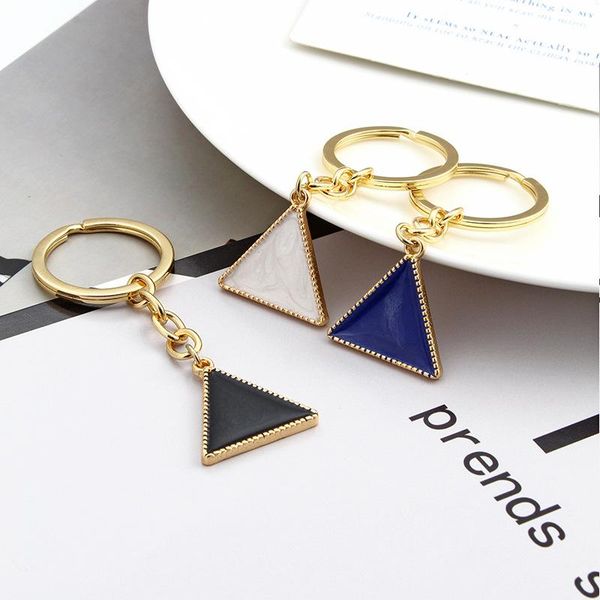 keychains car keychain triangle key chain keyring creative holder metal ring auto accessories, Silver
keychains car keychain triangle key chain keyring creative holder metal ring auto accessories, Silver