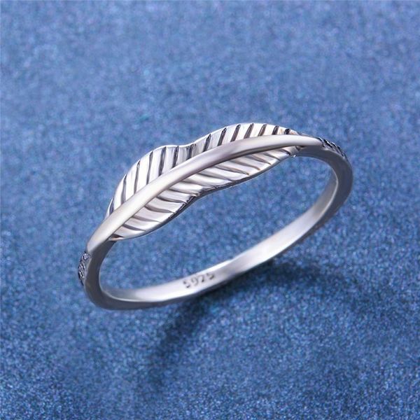 cluster rings minimalist 925 sterling silver party ring classic female small leaf finger unique style promise wedding for women, Golden;silver
cluster rings minimalist 925 sterling silver party ring classic female small leaf finger unique style promise wedding for women, Golden;silver