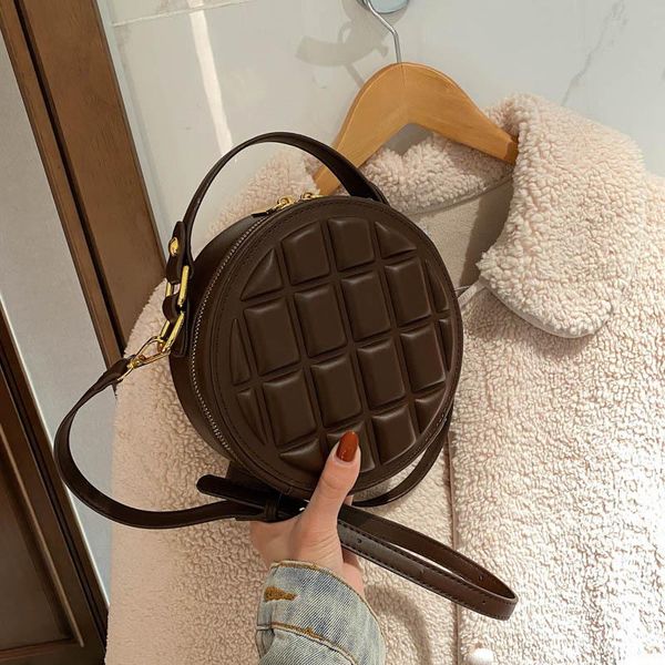trendy mini western style one-shoulder small round bag high-quality design messenger fashion retro ladies shoulder bags
trendy mini western style one-shoulder small round bag high-quality design messenger fashion retro ladies shoulder bags