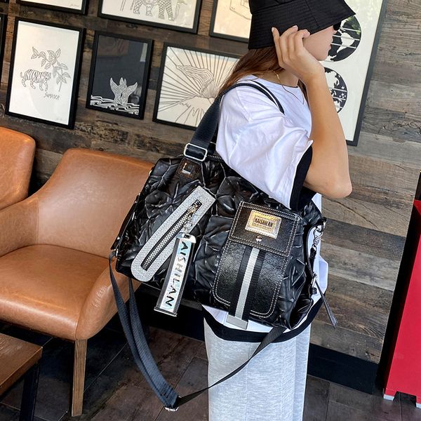 bag and american fashion multi-purpose trendy 2021 casual handbag shoulder large-capacity messenger women european new 1106-33 asixk
bag and american fashion multi-purpose trendy 2021 casual handbag shoulder large-capacity messenger women european new 1106-33 asixk