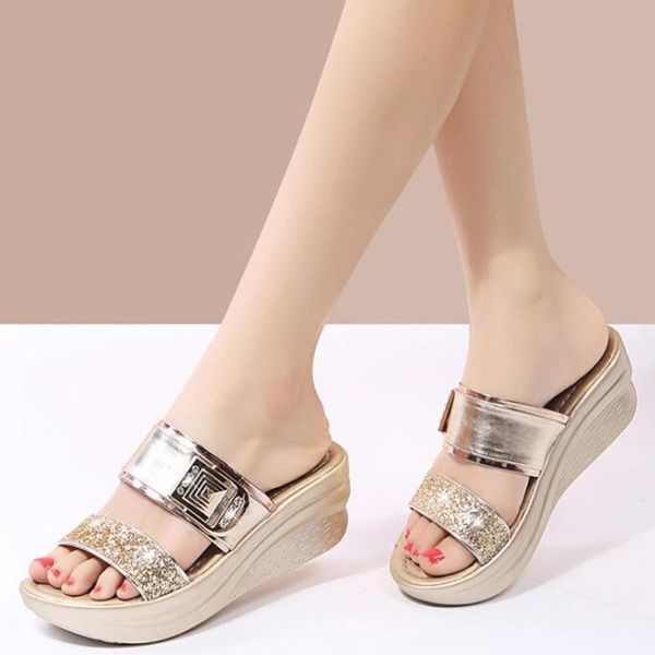 glitter slippers women summer sandals 2021 fashion bling female flip flops beach diamond wedges shoes outdoor qq632, Black
glitter slippers women summer sandals 2021 fashion bling female flip flops beach diamond wedges shoes outdoor qq632, Black