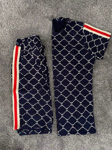 selling men's tracksuits jogging design fashion o-neck shorts outdoor sportswear street hip hop casual wear sportsm-3xl#3311#, Gray
selling men's tracksuits jogging design fashion o-neck shorts outdoor sportswear street hip hop casual wear sportsm-3xl#3311#, Gray