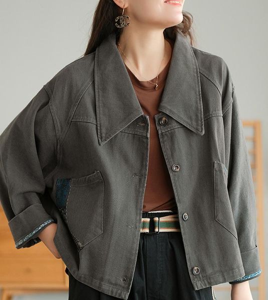 women's jackets 21 women denim coats autumn spring vintage loose pockets embroidery turn-down collar female wild cotton short fashion, Black;brown
women's jackets 21 women denim coats autumn spring vintage loose pockets embroidery turn-down collar female wild cotton short fashion, Black;brown