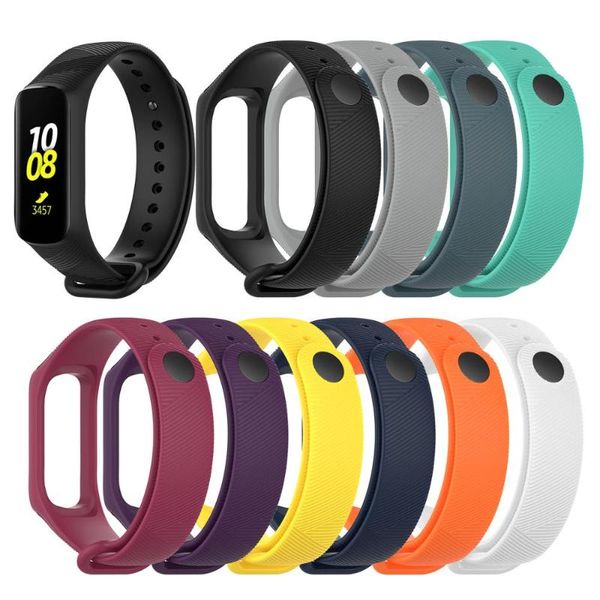 watch bands strap for samsung galaxy fit-e r375 replacement band fitness tracker soft silicone wristband accessories, Black;brown
watch bands strap for samsung galaxy fit-e r375 replacement band fitness tracker soft silicone wristband accessories, Black;brown