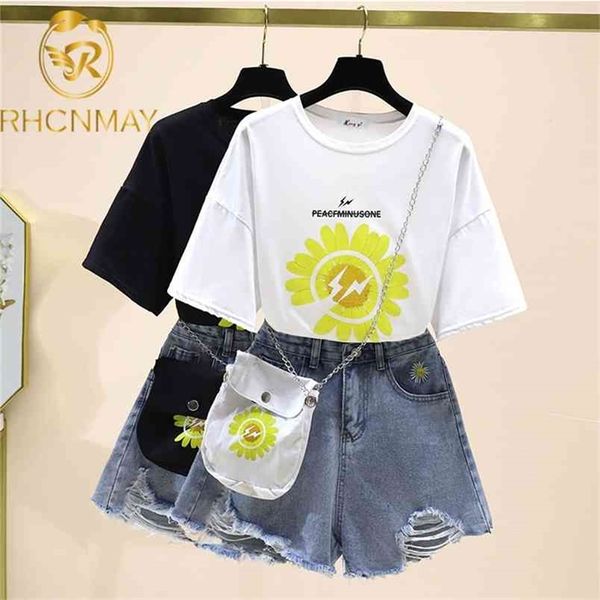 summer 2 piece set women loose short sleeve printed t-shirts + high waist shorts denim clothes casual suits outfits with bag 210506, White
summer 2 piece set women loose short sleeve printed t-shirts + high waist shorts denim clothes casual suits outfits with bag 210506, White