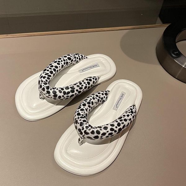 slippers women summer flip flops female flat with fashion ladies outdoor woman sandals slides for leopard shoes, Black
slippers women summer flip flops female flat with fashion ladies outdoor woman sandals slides for leopard shoes, Black