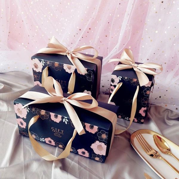gift wrap 1pc storage bag paper rivet flower box with handle portable packing wedding diy tote
gift wrap 1pc storage bag paper rivet flower box with handle portable packing wedding diy tote