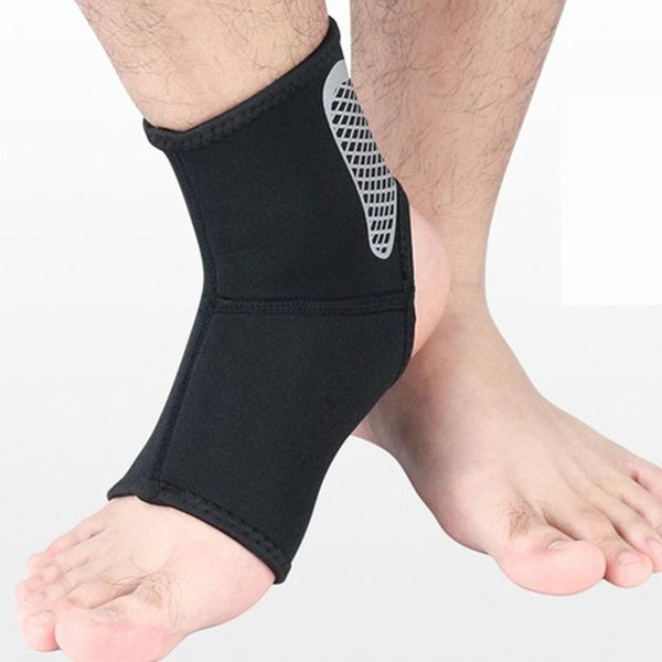 1pcs compression ankle brace support plantar fasciitis sock, arch sleeve night splint for pain relief sports, Blue;black
1pcs compression ankle brace support plantar fasciitis sock, arch sleeve night splint for pain relief sports, Blue;black