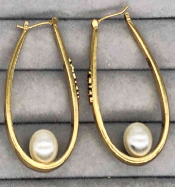 factory specials aa letter water drop pearl earrings women's atmospheric earrings round face thin ear clip independent packaging, Silver
factory specials aa letter water drop pearl earrings women's atmospheric earrings round face thin ear clip independent packaging, Silver