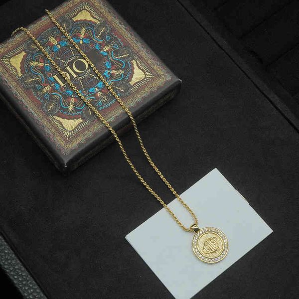70% off dijiayuan art minority pattern trend fashion women's net red same style recommendation, Golden;silver
70% off dijiayuan art minority pattern trend fashion women's net red same style recommendation, Golden;silver