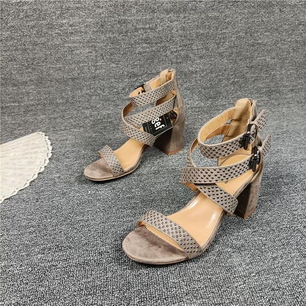 dress shoes cross-shoes female sandal large size block heels 2021 summer comfort girls fashion beige big studded chunky velvet high casual, Black
dress shoes cross-shoes female sandal large size block heels 2021 summer comfort girls fashion beige big studded chunky velvet high casual, Black