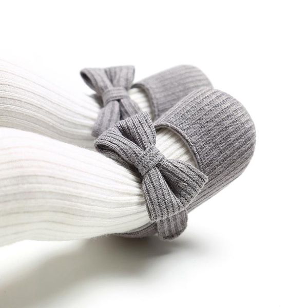 first walkers lovely baby girl shoes anti-slip casual walking bow sneakers soft soled +headband 2 sets
first walkers lovely baby girl shoes anti-slip casual walking bow sneakers soft soled +headband 2 sets